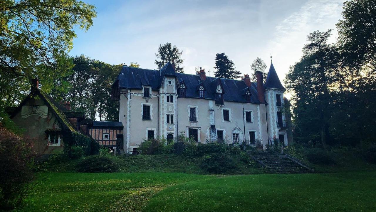 Bed and Breakfast Parc De Lesseps Meunet-Planches Exterior foto
