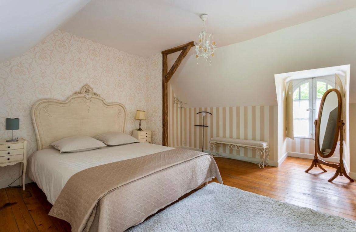 Bed and Breakfast Parc De Lesseps Meunet-Planches Exterior foto